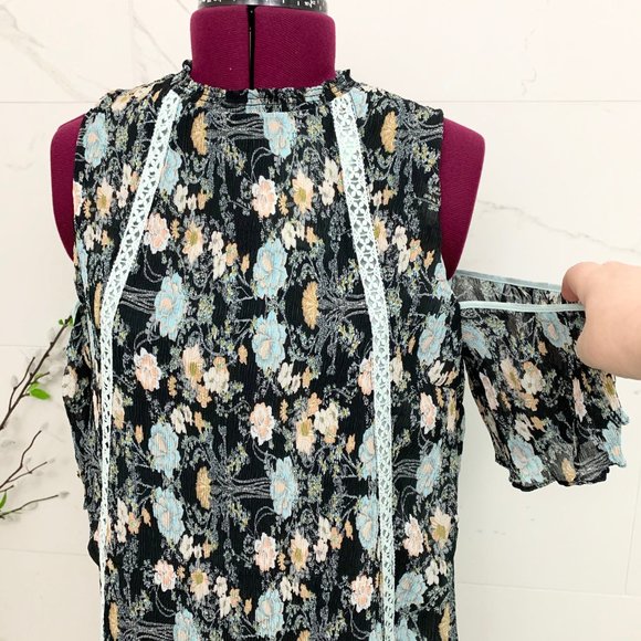 NWT Anthro Foxiedox Adora Dress Cold Shoulder S NWT - Picture 6 of 15